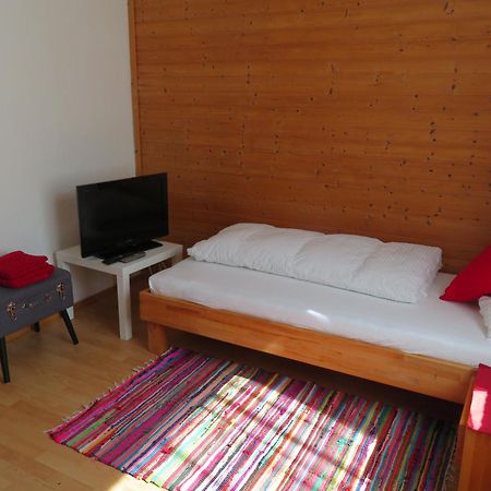 Bed and Breakfast Haus Irmi Knittelfeld Zimmer foto